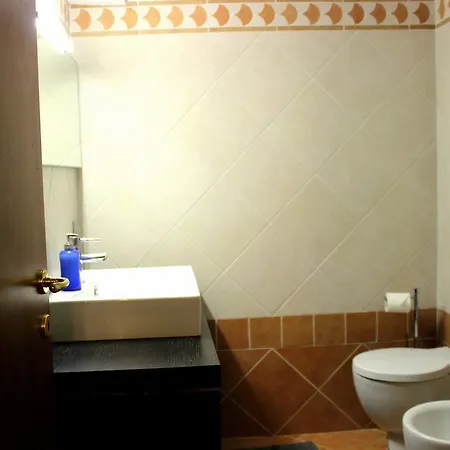 5 Mins To Rialto Bridge Apartament
