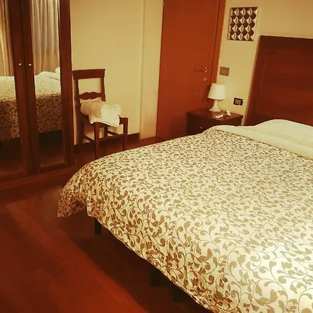 5 Mins To Rialto Bridge Apartament *